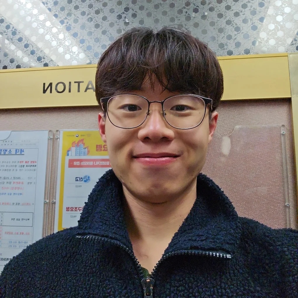 Minhyeok joins MetAI Lab as an undergraduate student researcher!~